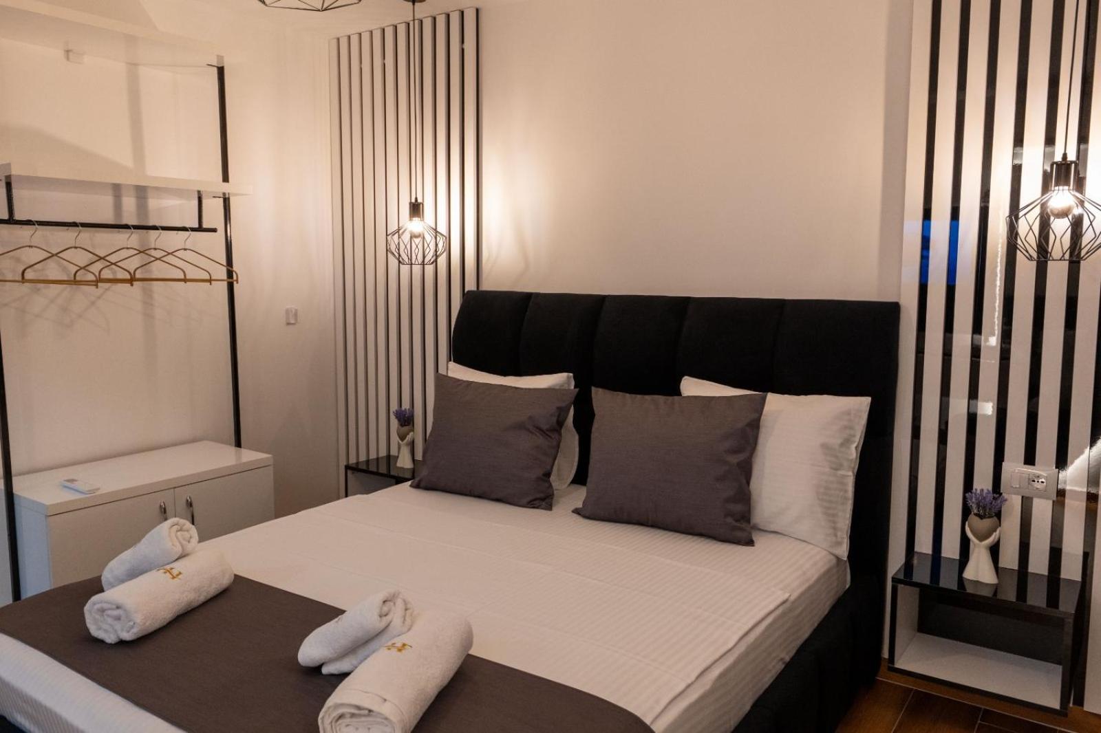 Crown Hf Ksamil Apartment Exterior photo
