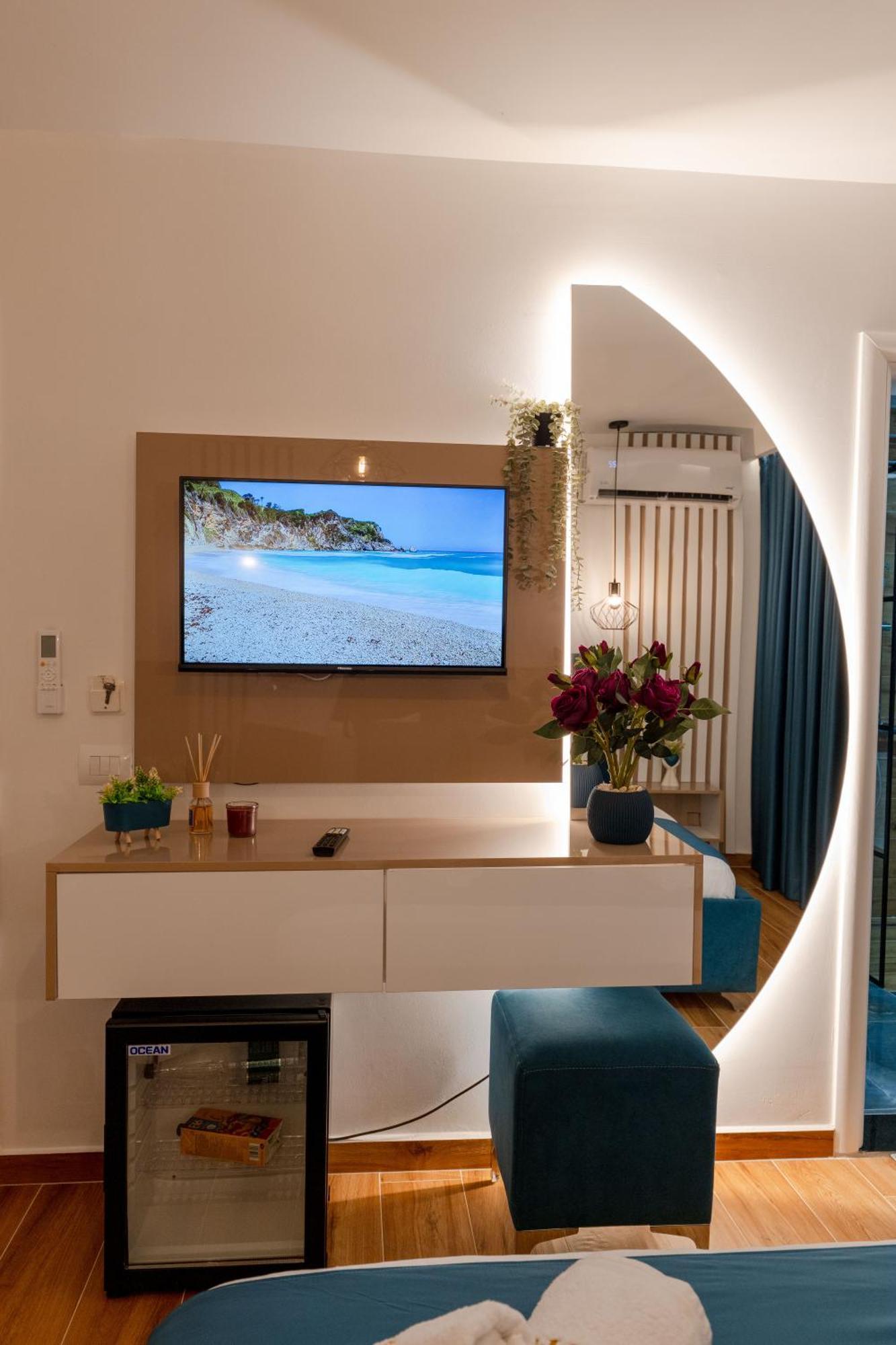 Crown Hf Ksamil Apartment Exterior photo