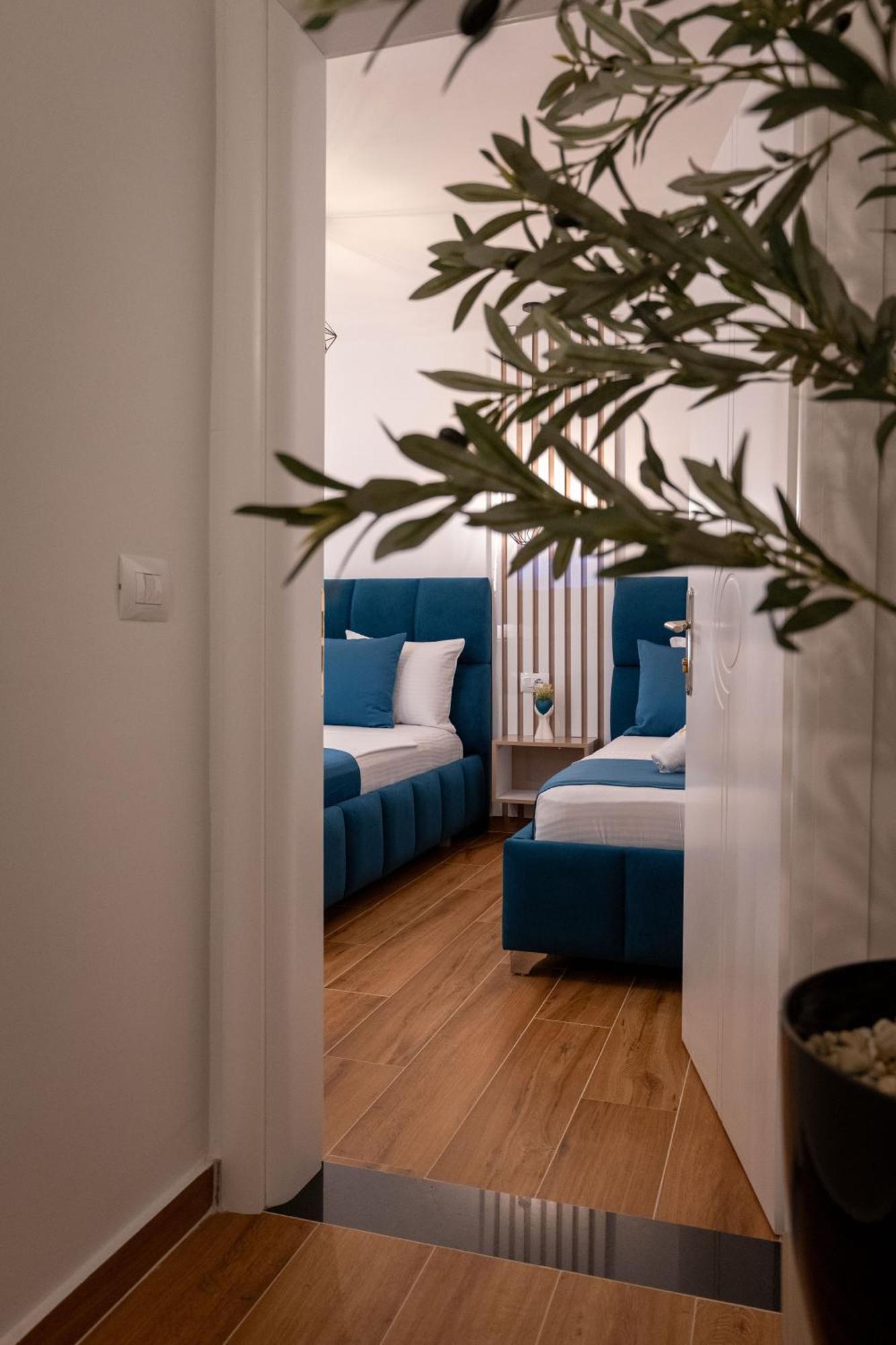 Crown Hf Ksamil Apartment Exterior photo